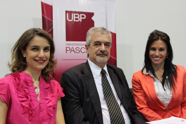 Ecuador: teleconferencia sobre metodologías tecnopedagógicas
