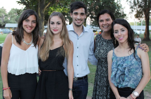 Al finalizar el 2014, un brindis por el próximo aniversario: ¡25 años de la UBP!