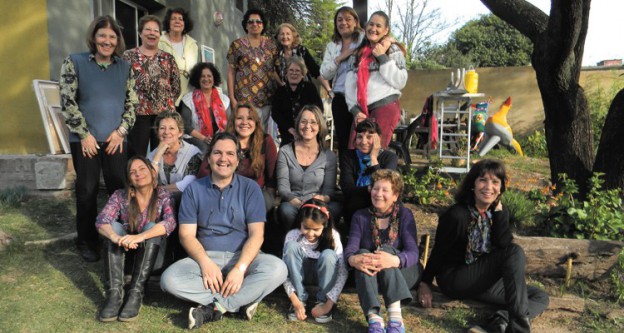 Inicia el taller de lectura para adultos mayores