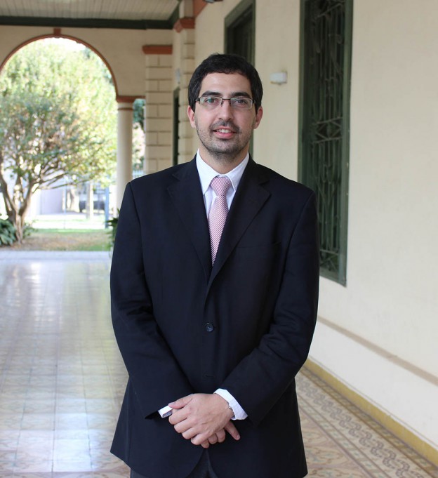 Sala Mercado, un torbellino académico