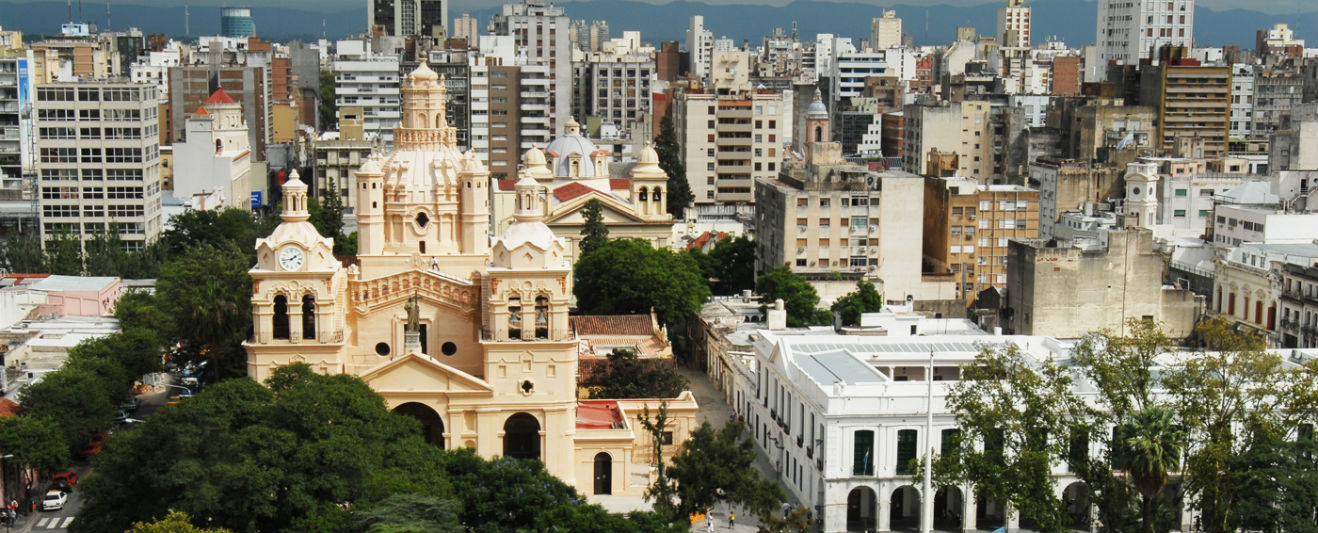 Alumnos UBP investigan sobre las preferencias habitacionales de los cordobeses