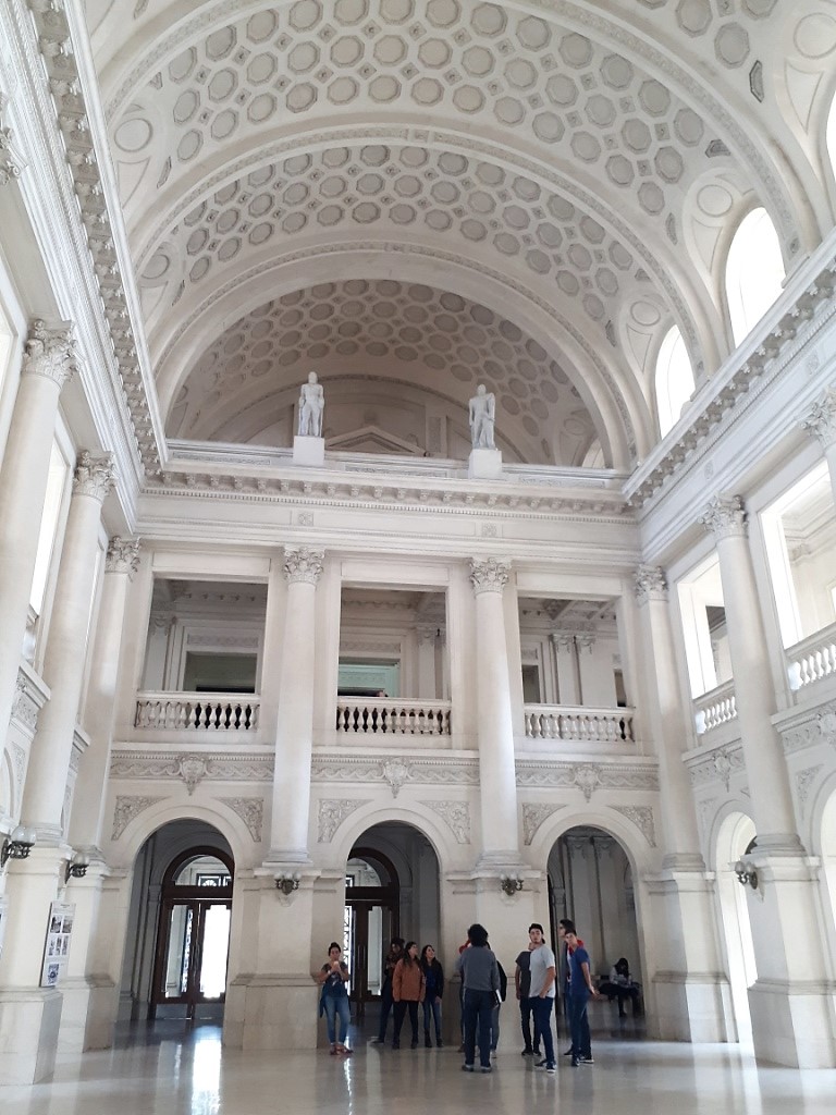 Alumnos visitan el Palacio de Justicia