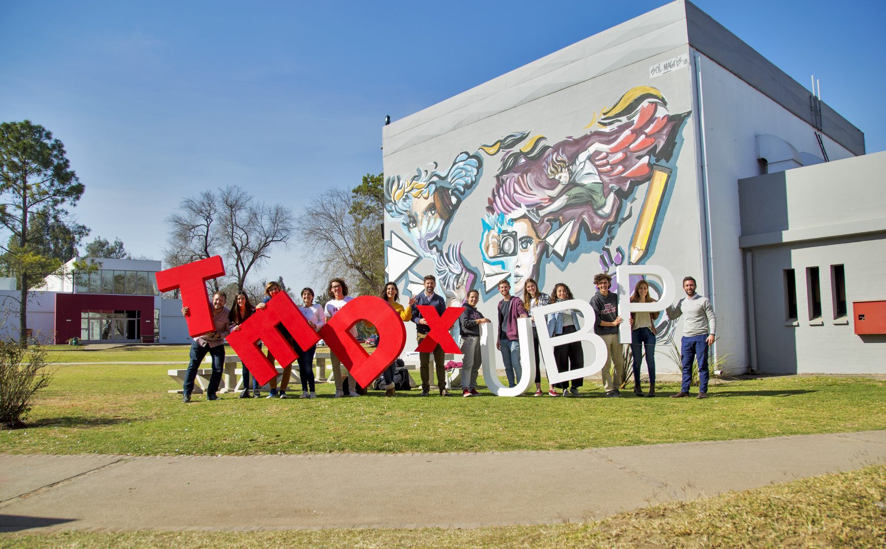 ¡Se viene TEDxUBP!