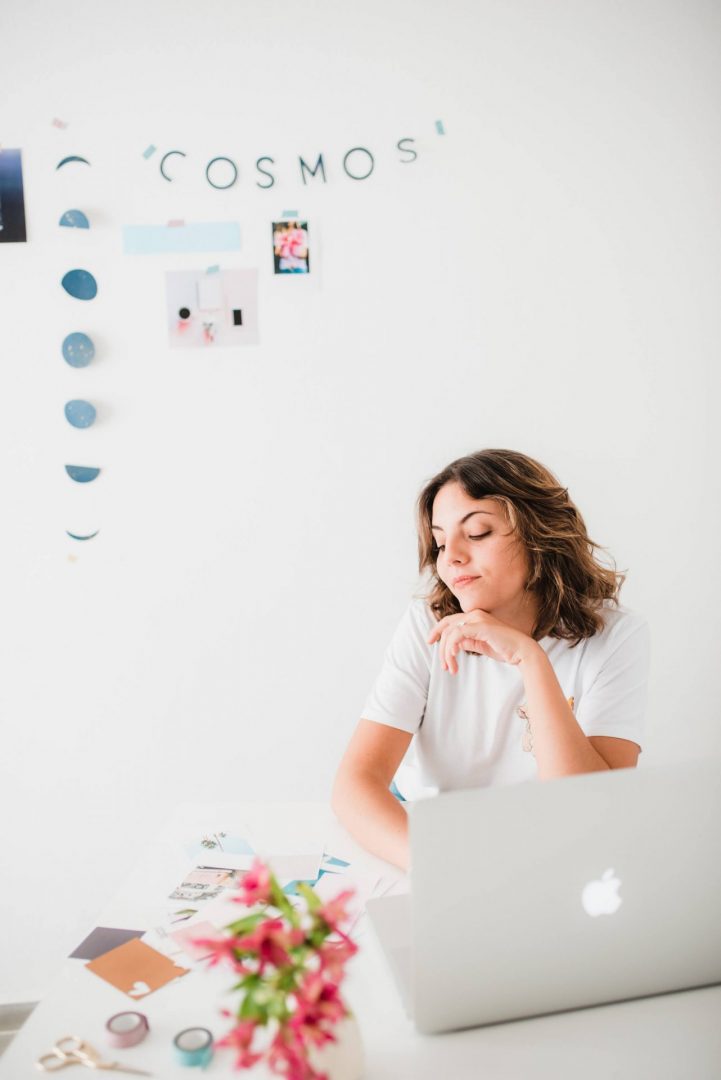 Mentalidad emprendedora en las aulas: Ángeles Vasena y Cosmos Digital