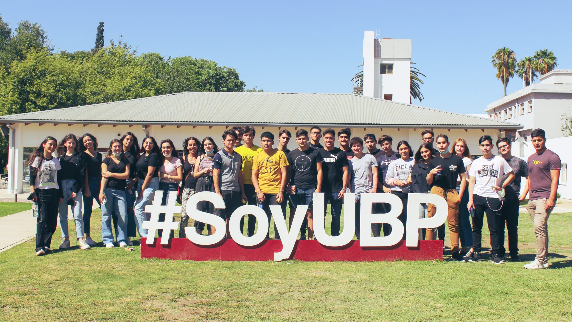 La UBP recibió a sus ingresantes con una presencialidad plena cuidada