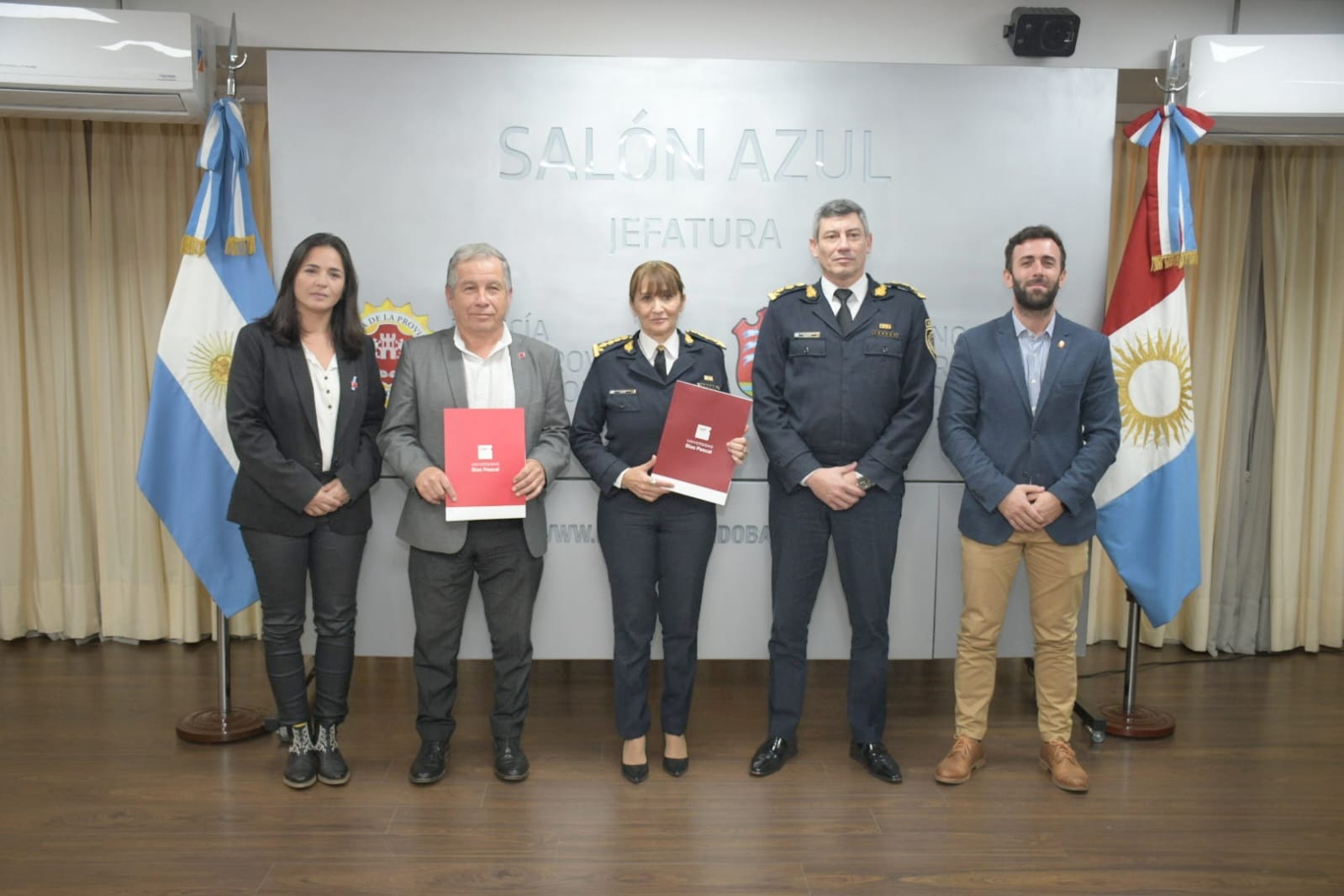 La UBP refuerza vínculos con la Policía de Córdoba que beneficiará a la educación integral de sus efectivos